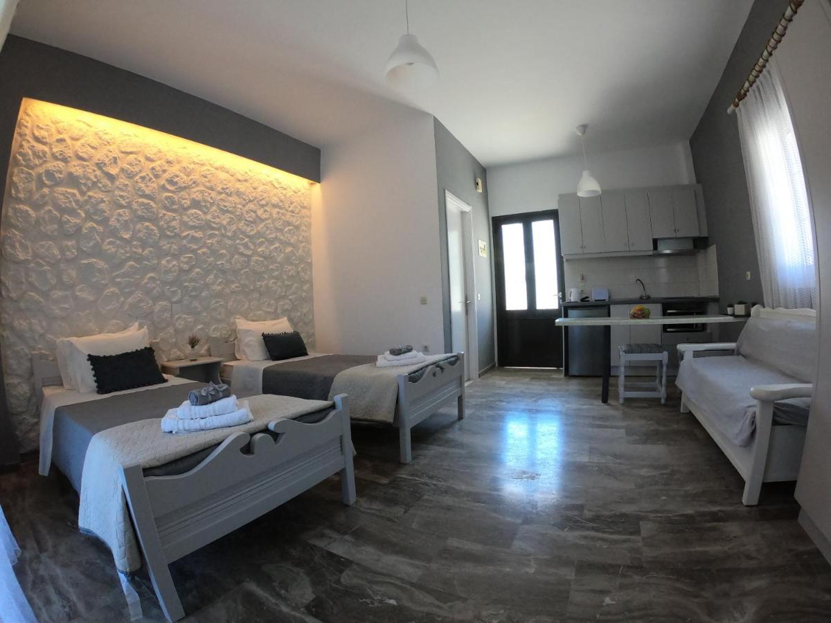 Spiridoula 1 Studios & Apartments Сидарион Экстерьер фото
