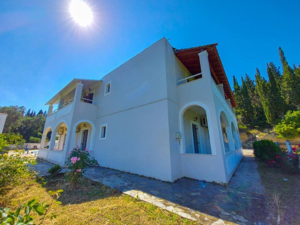 Spiridoula 1 Studios & Apartments Сидарион Экстерьер фото