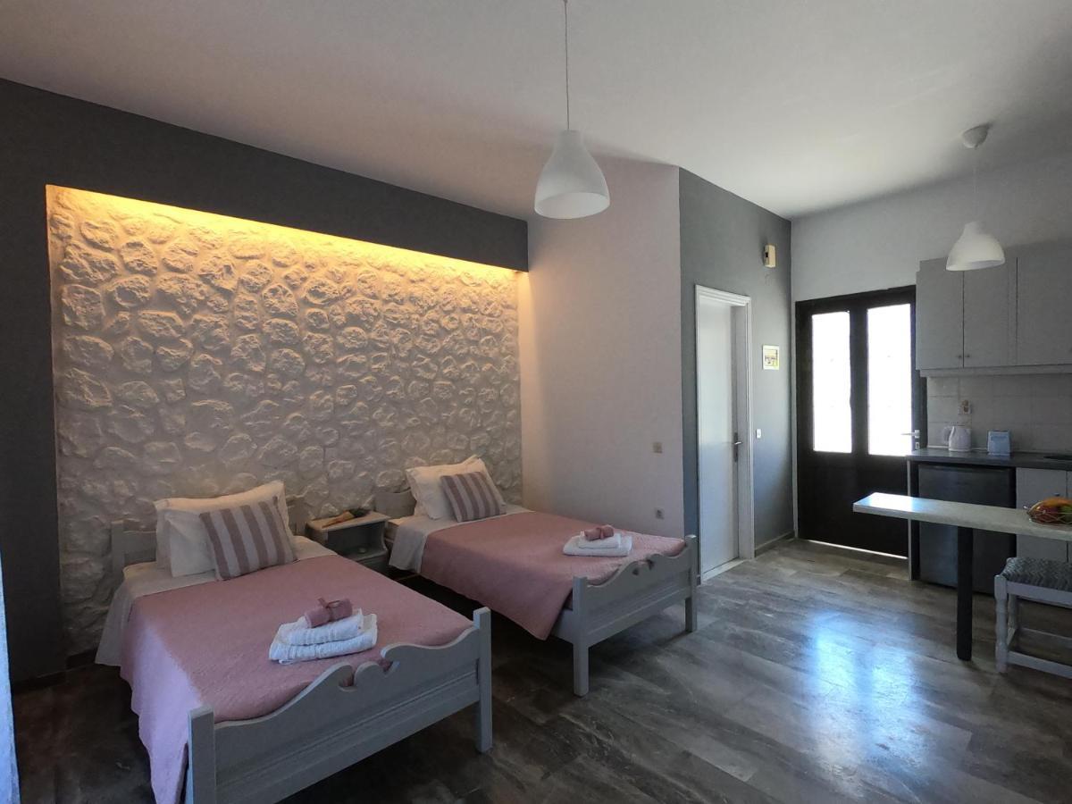 Spiridoula 1 Studios & Apartments Сидарион Экстерьер фото